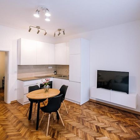 Marshal Doctor Apartment Belgrade Luaran gambar