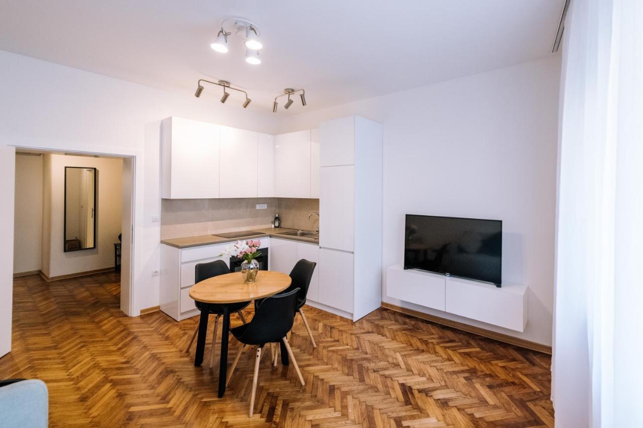 Marshal Doctor Apartment Belgrade Luaran gambar